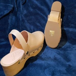 J Crew size 9 clogs